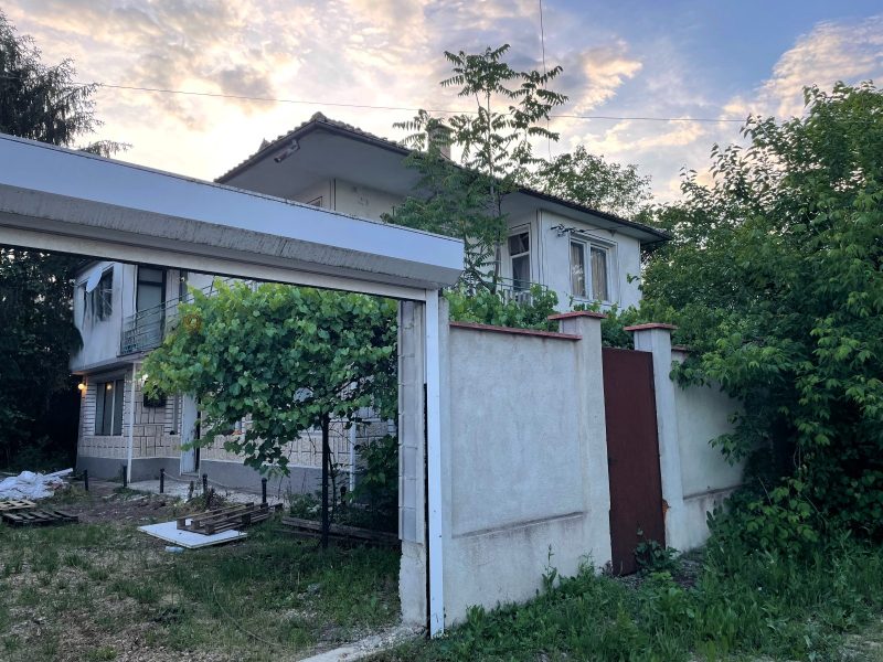 3 дома, участок 4000 кв.м, 42 км до моря. — фото 3