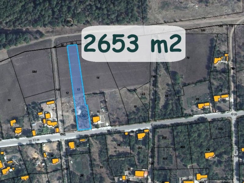 Земельный участок под застройку площадью 2653 кв.м, водоснабжение и электричество на границе, 20 км до моря. — фото 1