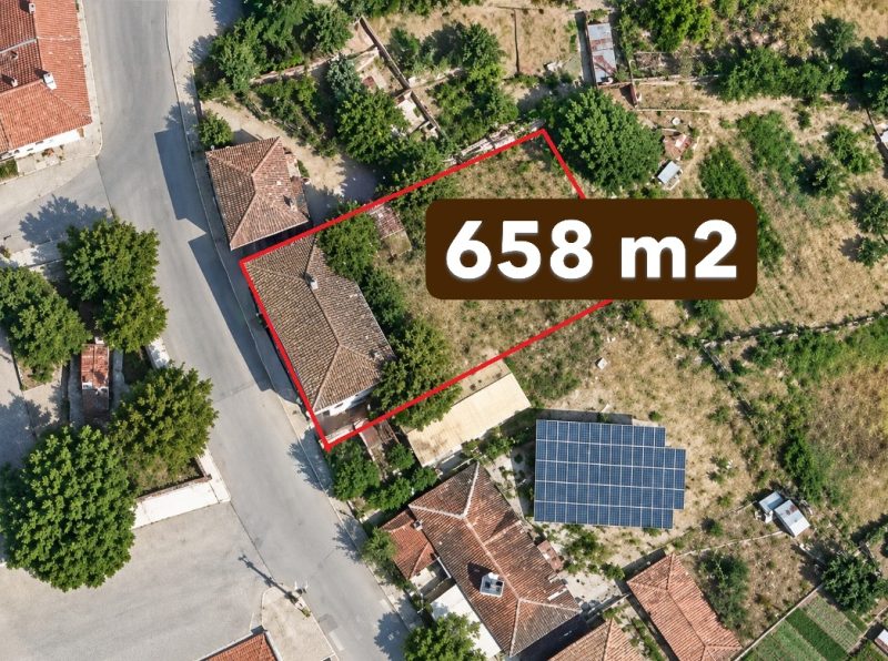 Старый дом, центр деревни, участок 658 кв.м, 7 км до Сандански. — фото 2