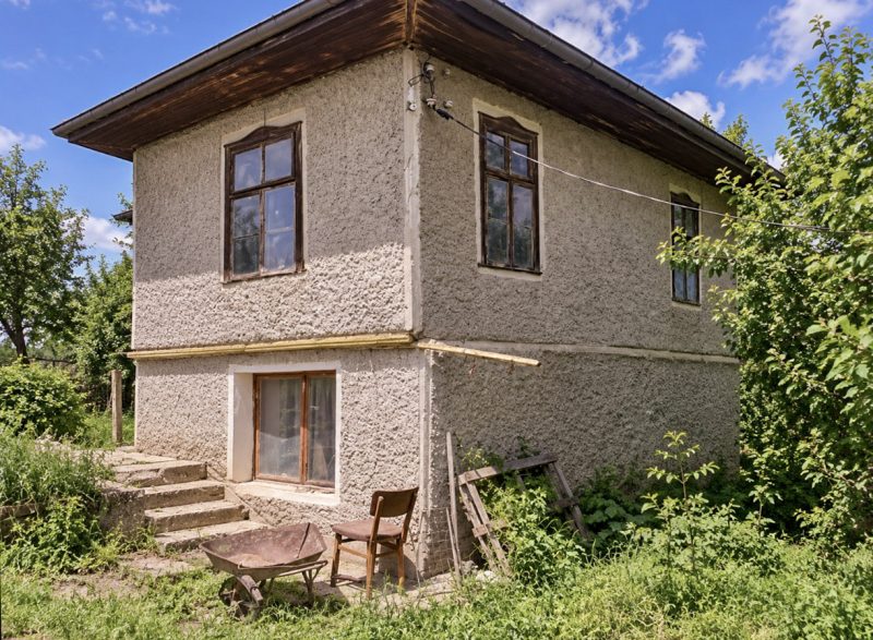 Maison de 100 m² à rénover, terrain de 1700 m², à 15 km de la ville de Polski Trambesh — photo 3