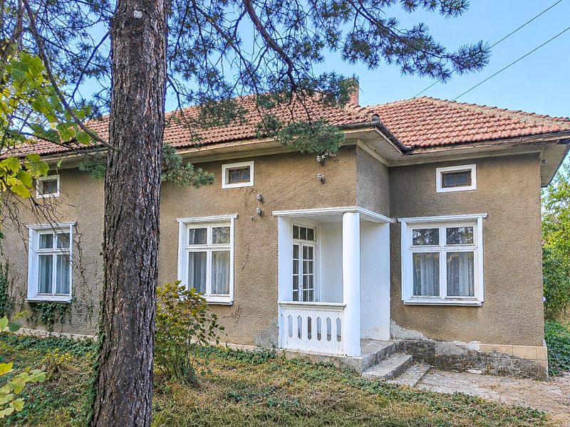 Дом с 2 спальнями, сад 900 кв.м, 15 км до города. — фото 2