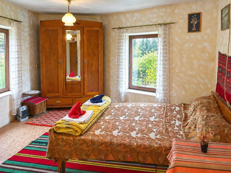 190 кв.м, 5 спален, 3 ванные комнаты, участок 1900 кв.м, природные тропы, 40 км до города Русе. — фото 2