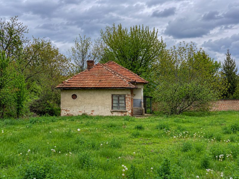 Дом 100 кв.м, участок 1800 кв.м, 10 км до города Велико Тырново. — фото 2