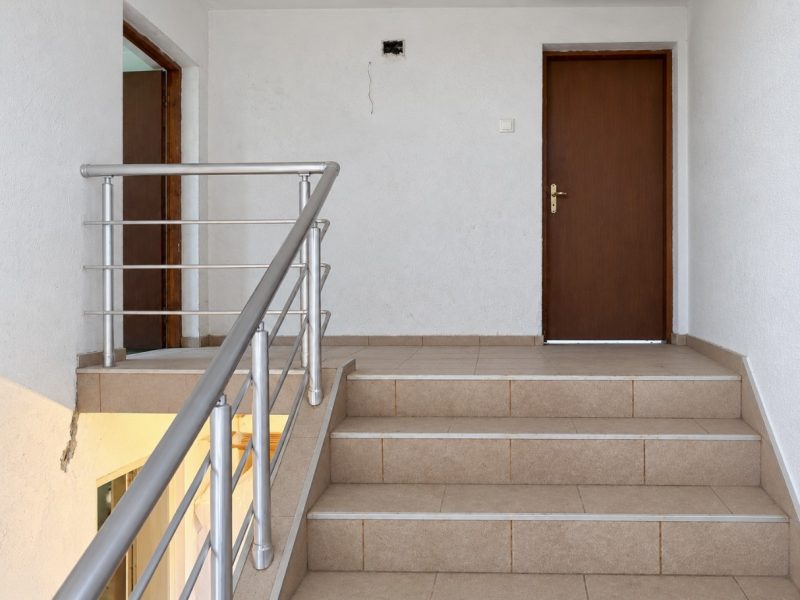 Maison de 120 m², terrain de 700 m², village recherché, à 20 km de Bourgas et de la mer — photo 2