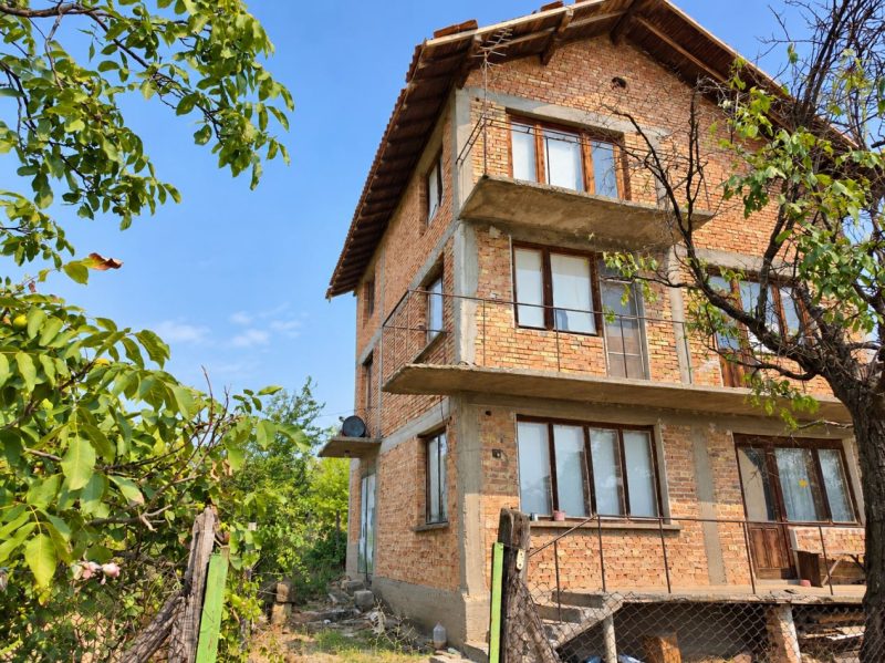 Дом 100 кв.м, участок 2000 кв.м, 10 км до города Видин и Дуная. — фото 3