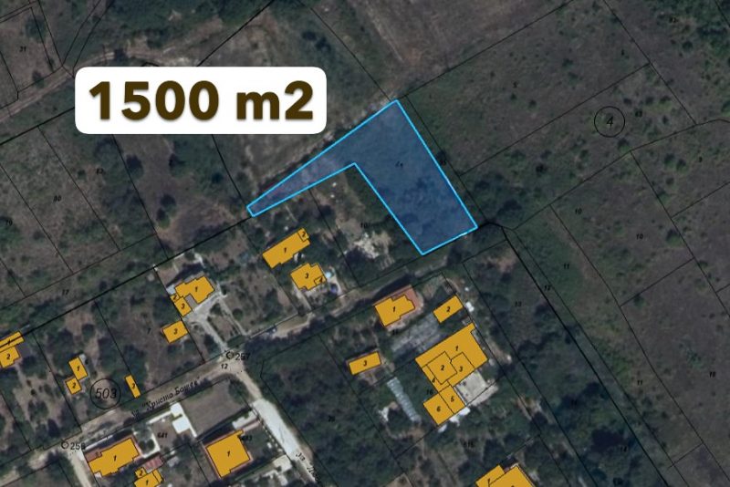 1500 sqm agricultural land, 19 km to Varna, 3 km to beach