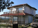 neu möbliertes Haus, 130 qm, Schwimmbad, 2 Schlafzimmer, 2 Badezimmer, 600 m. zum Meer