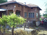 maison 3 chambres, sous-sol, terrain 1500 m², 37 km. de Silistra