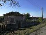 Maison 50 m², 3 chambres, sous-sol, terrain 1116 m², à 16 km. de Dobrich