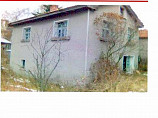 Haus 66 qm, 3 Zimmer, Keller, Grundstück 640 qm, 60 km. von Plovdiv