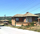 Maison 76 m², 6 chambres, salle de bains, terrain 875 m², 45 km. de Razgrad