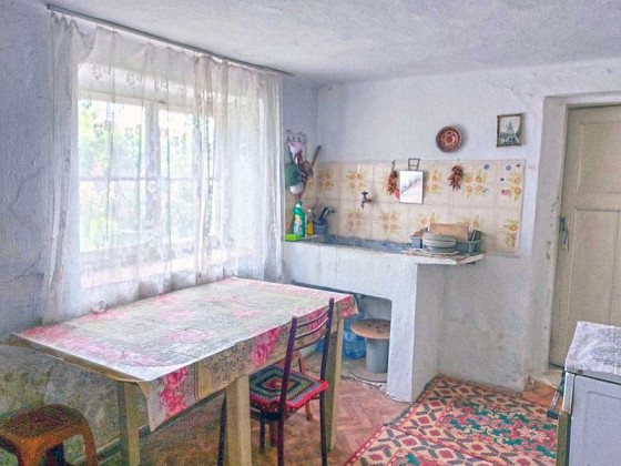 2-этажный меблированный дом 126 кв.м., участок 720 кв.м., до моря 25 км.