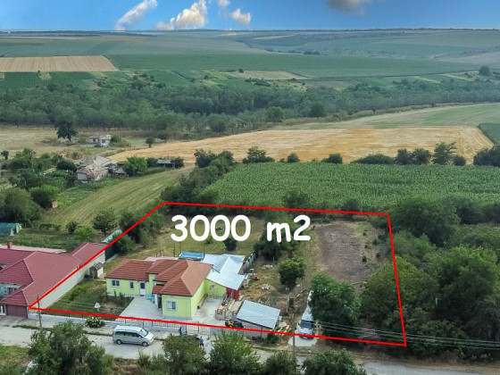 3 bedrooms Furnished refurbished house, Dobrich region